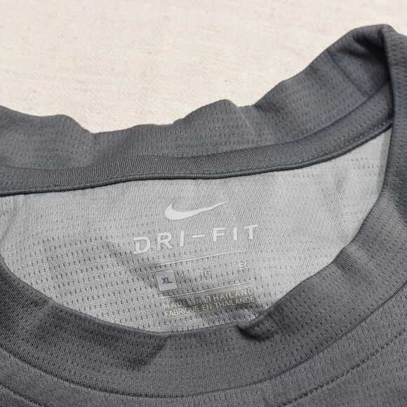 Nike Dri Fit T Shirt Men Crew Neck Short Sleeve Polyester Gray Size XL - Picture 7 of 8